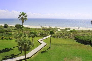 Walkway to beach